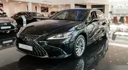 Lexus ES Launch Edition