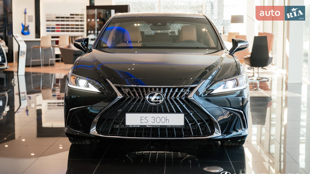 Lexus ES Launch Edition