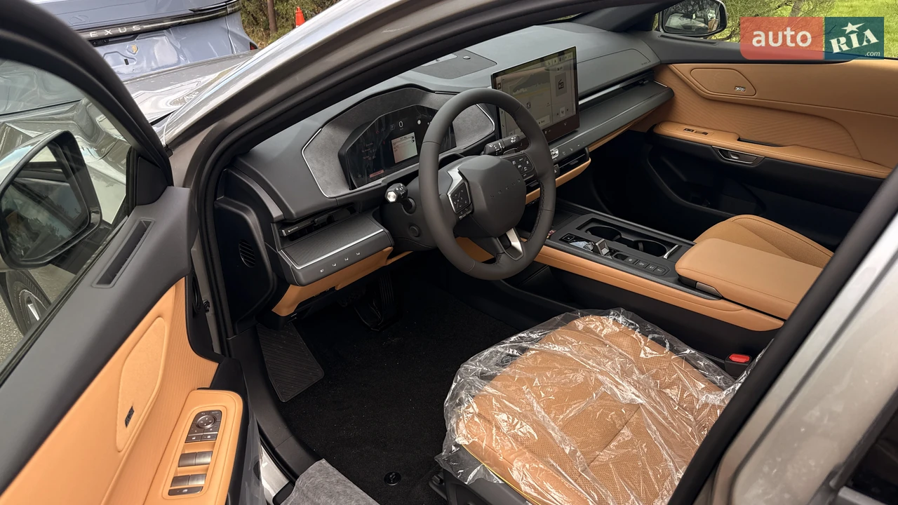 Lexus ES 2026