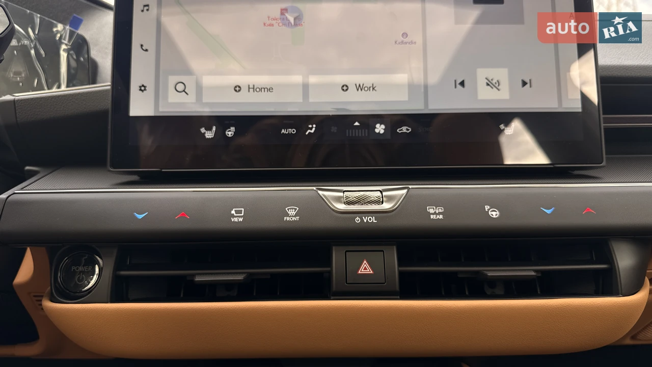 Lexus ES 2026