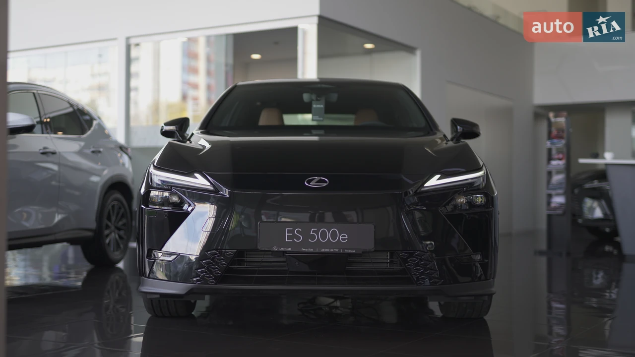Lexus-22