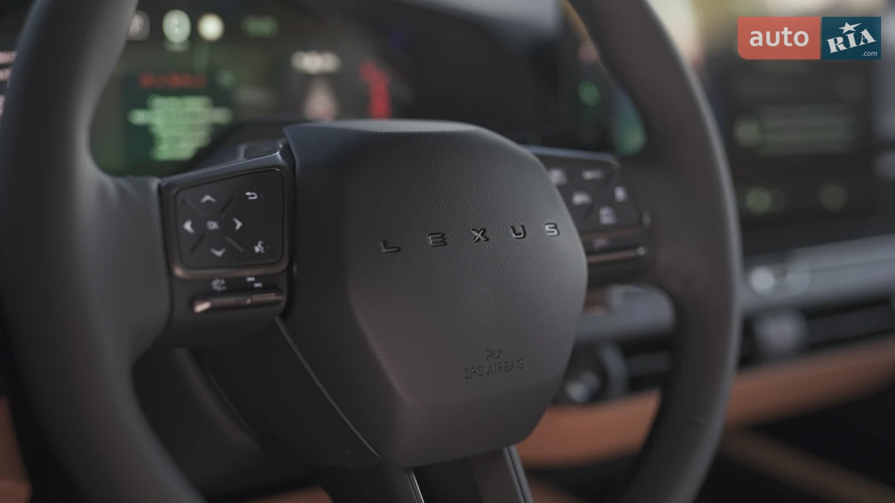 Lexus-7