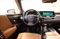 Lexus ES Executive