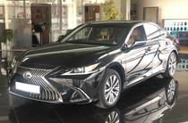 Lexus ES Business