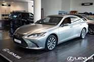 Lexus ES Business