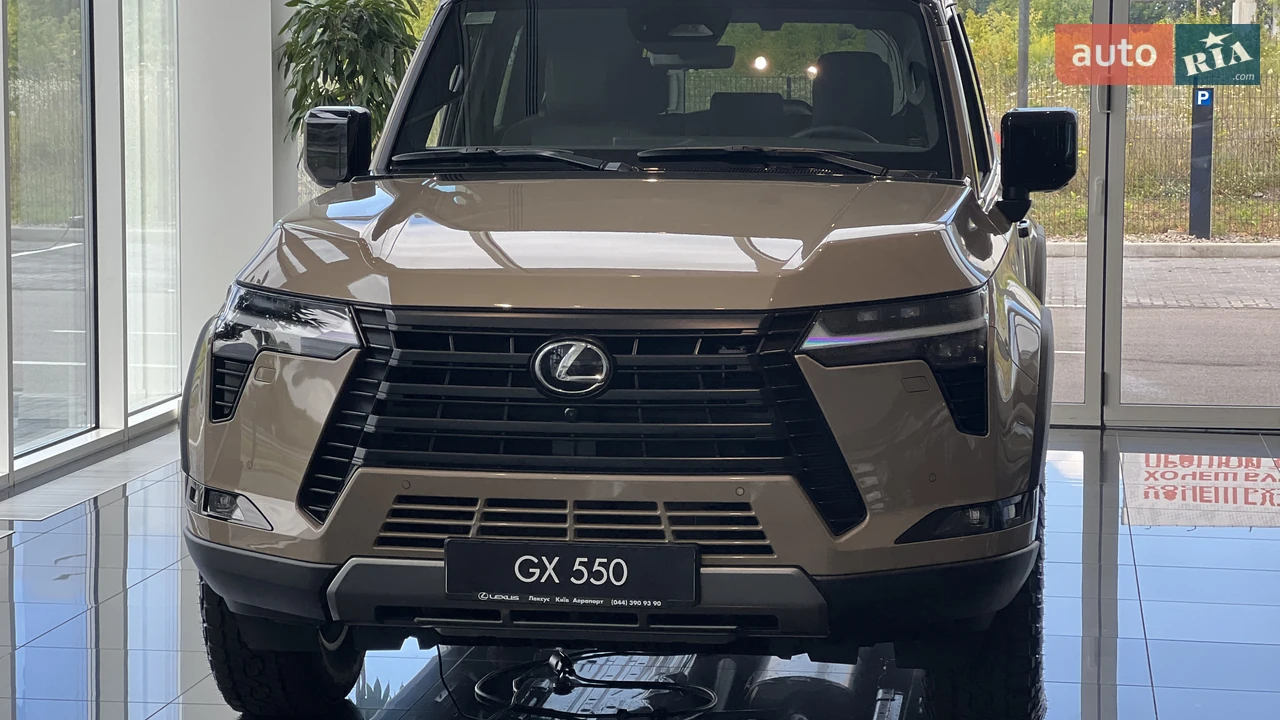 Lexus GX Overtrail+
