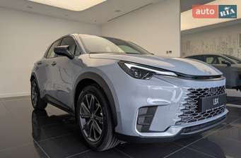 Lexus LBX 2025 в Київ