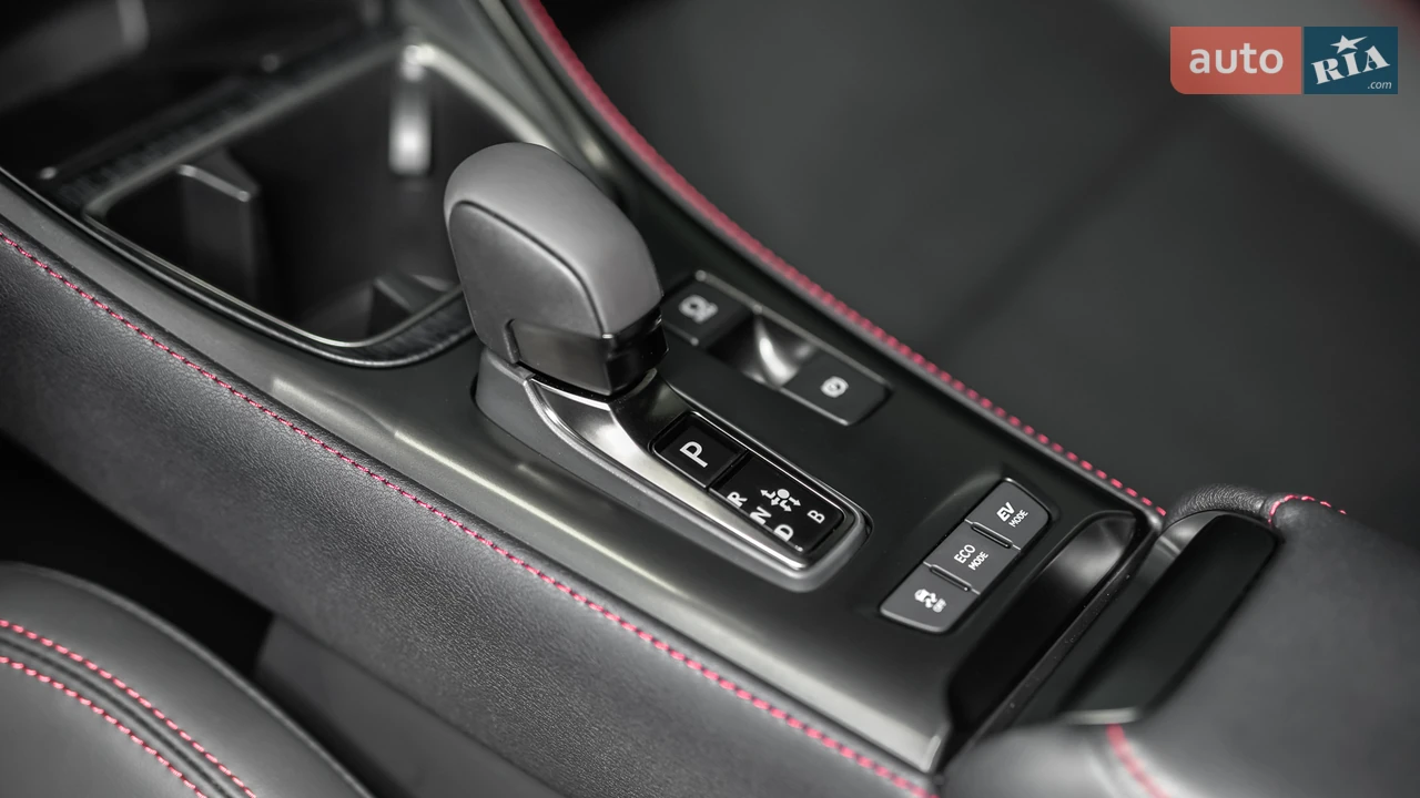 Lexus-19