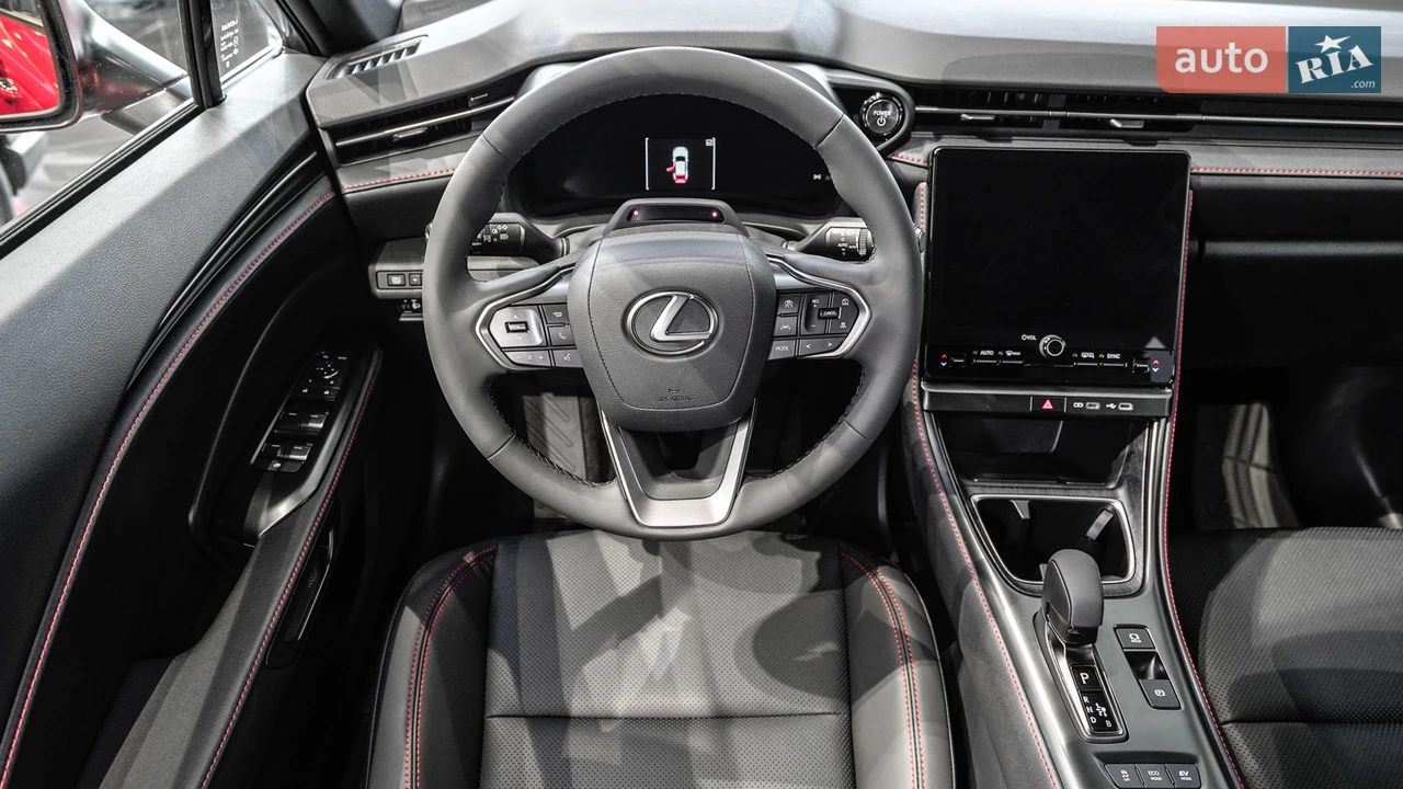 Lexus-13