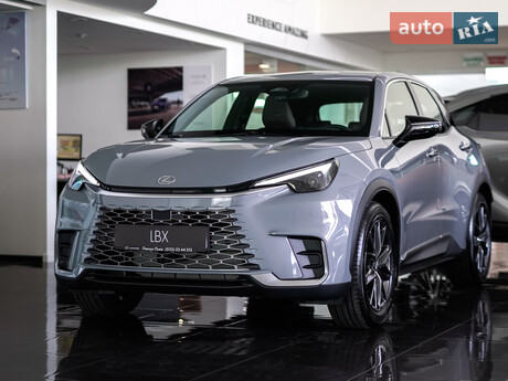 Lexus LBX 2025