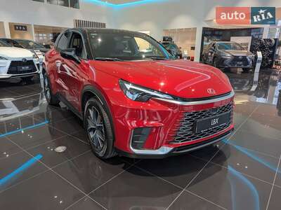Lexus LBX 2025 Emotion