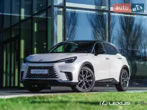 Lexus LBX