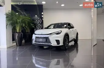 Lexus LBX