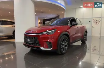 Lexus LBX