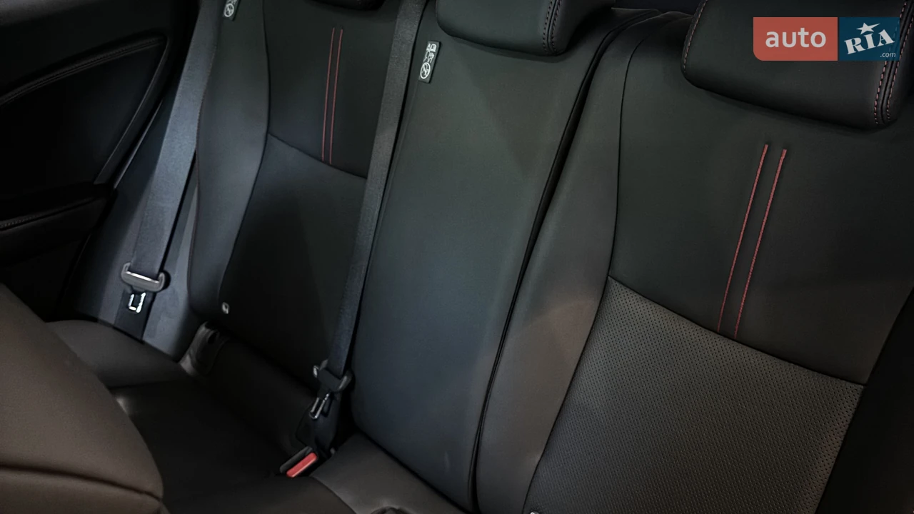 Lexus-29
