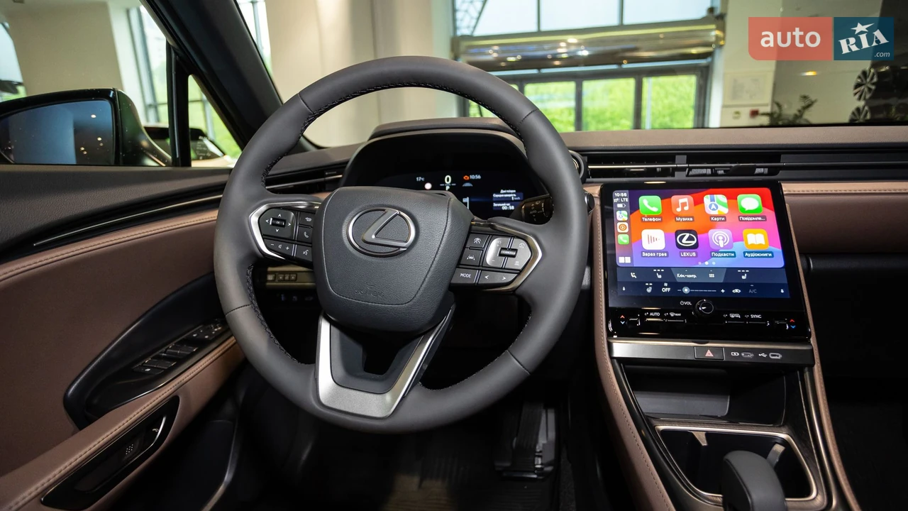 Lexus-2