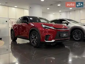 Lexus LBX