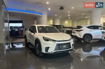 Lexus LBX