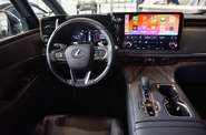 Lexus LM Luxury