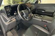 Lexus LM Luxury