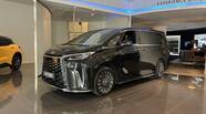 Lexus LM Luxury