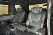 Lexus LM Luxury