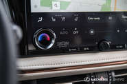 Lexus LM Luxury