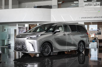 Lexus LM 2025 Luxury