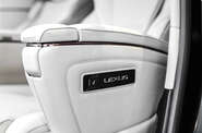 Lexus LM Luxury