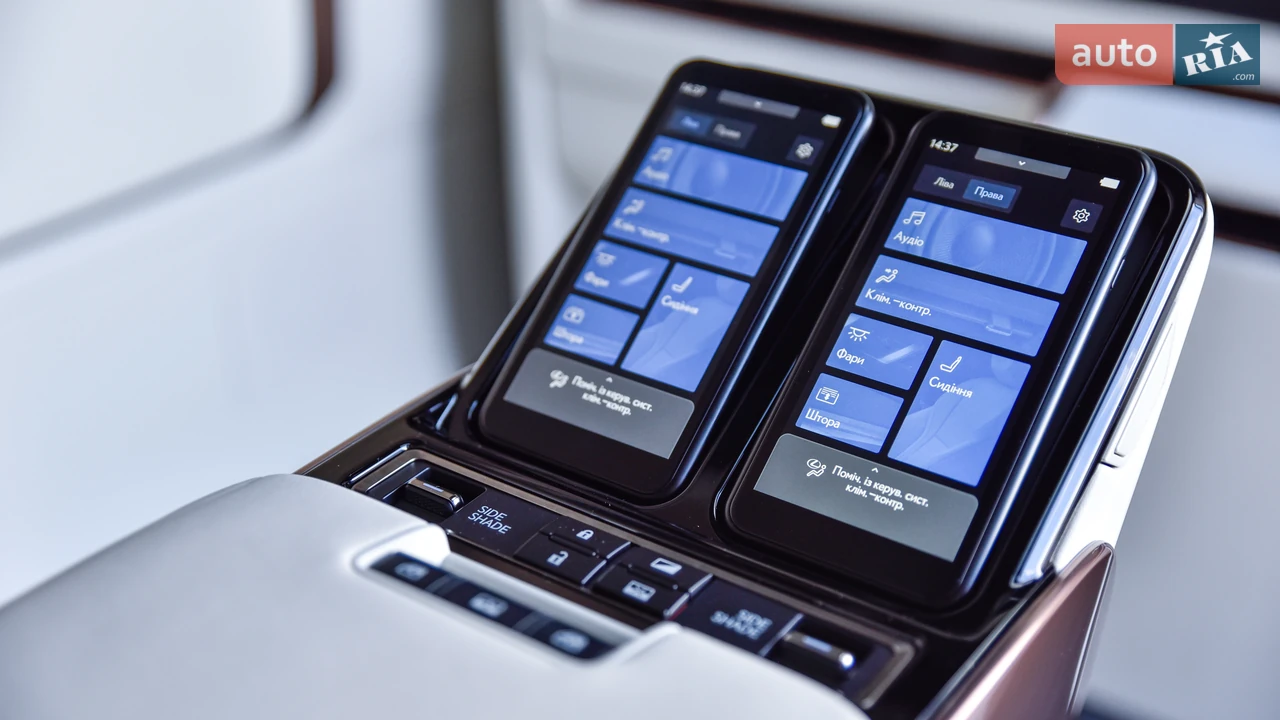 Lexus-17