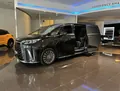 Lexus LM