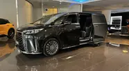 Lexus LM Luxury
