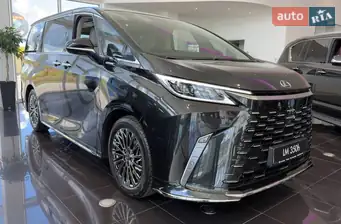 Lexus LM