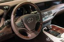 Lexus LS Luxury