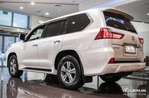 Lexus LX Luxury