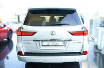 Lexus LX Luxury