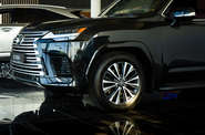 Lexus LX Luxury