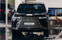 Lexus LX Luxury