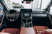 Lexus LX Luxury