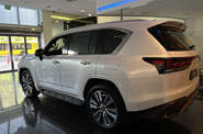 Lexus LX Luxury