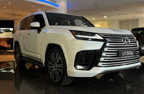 Lexus LX Luxury