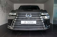 Lexus LX Luxury