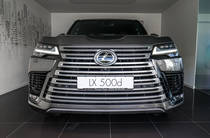 Lexus LX Luxury