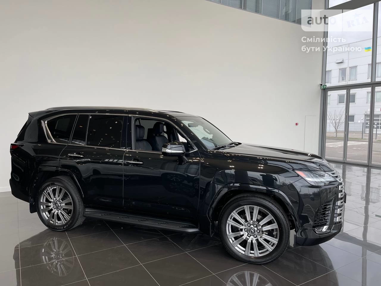 Lexus LX Luxury