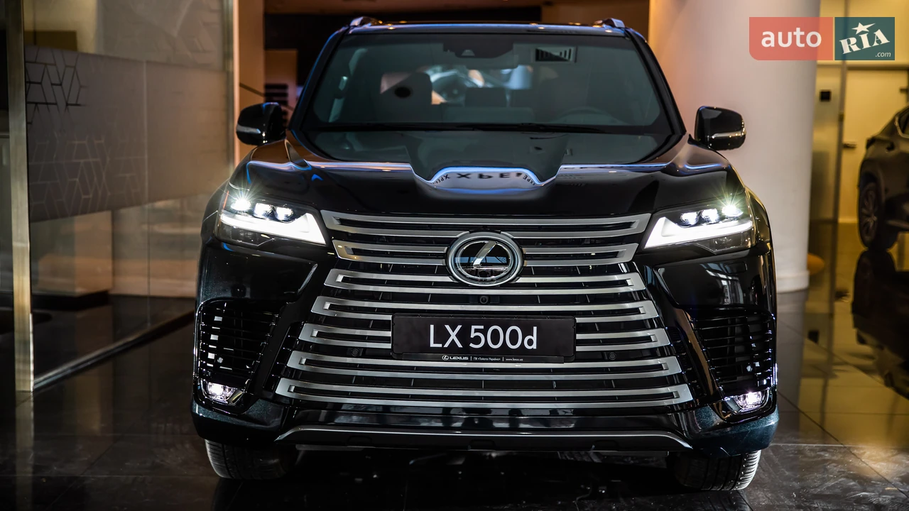 Lexus-5