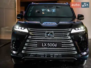 Lexus LX