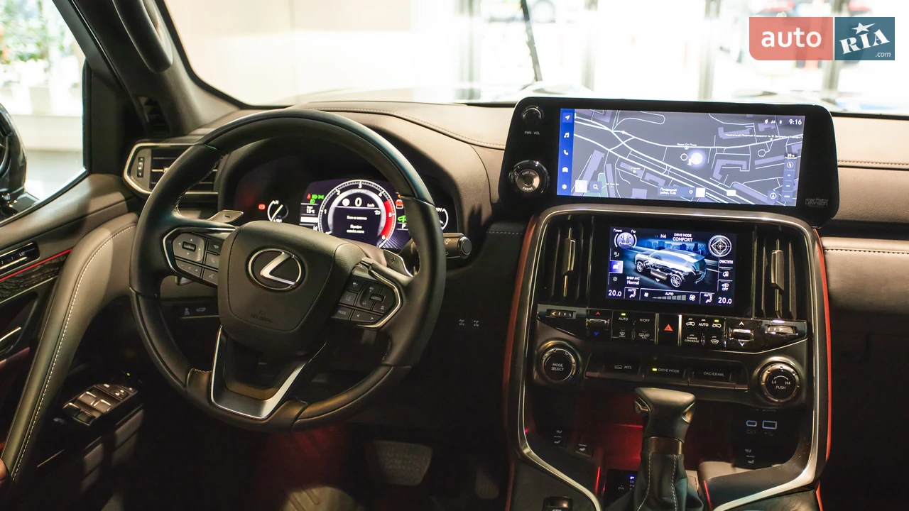Lexus-13