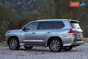 Lexus LX 2018 года