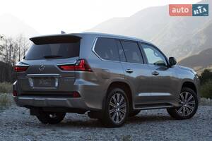 Lexus LX 2018 року