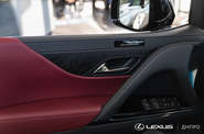 Lexus LX Premium